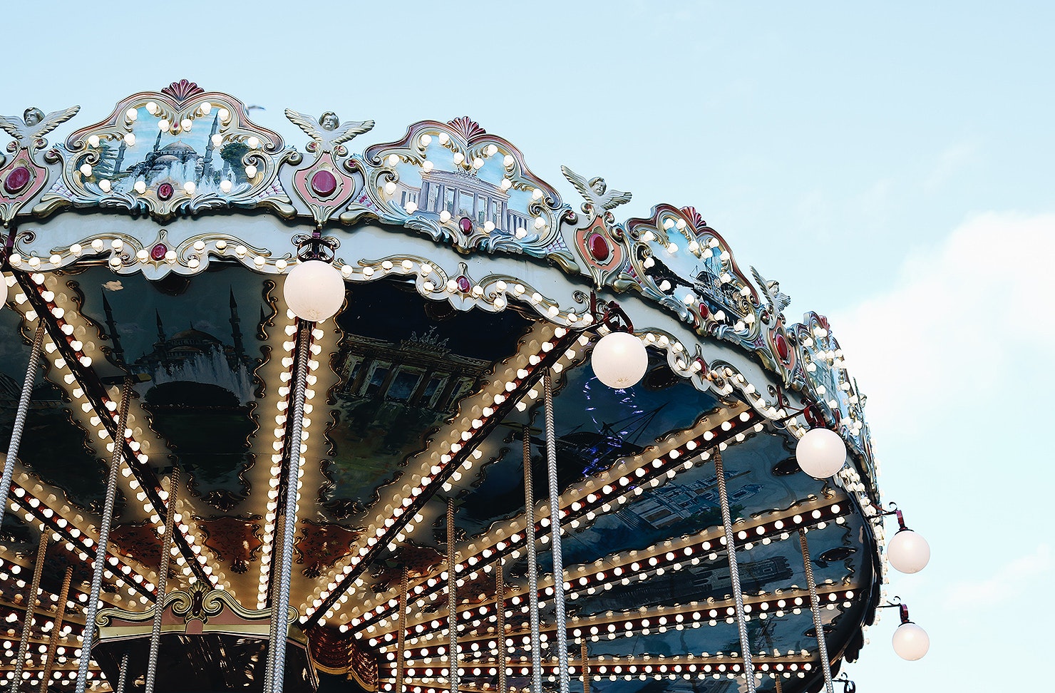 The top of a traditional carnival ride.