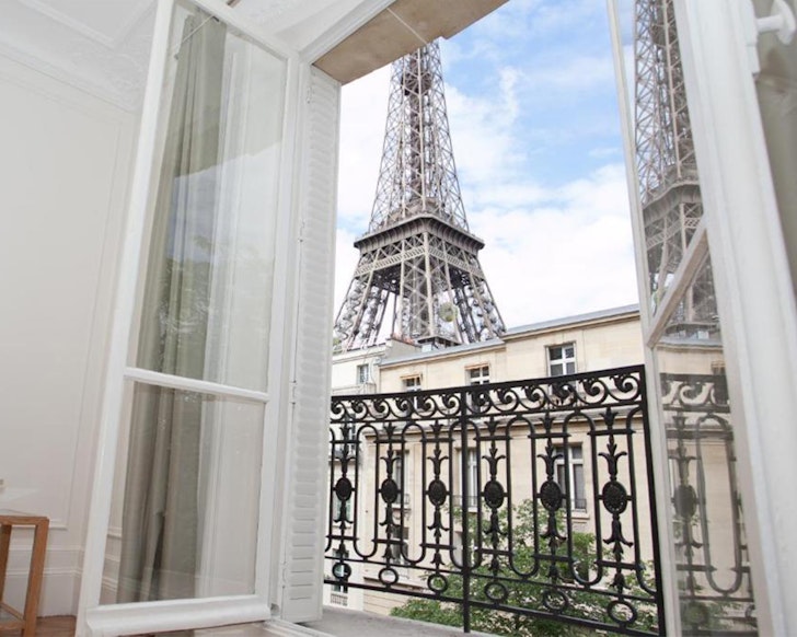 Residence Charles Floquet Paris Eiffel Tower view from room