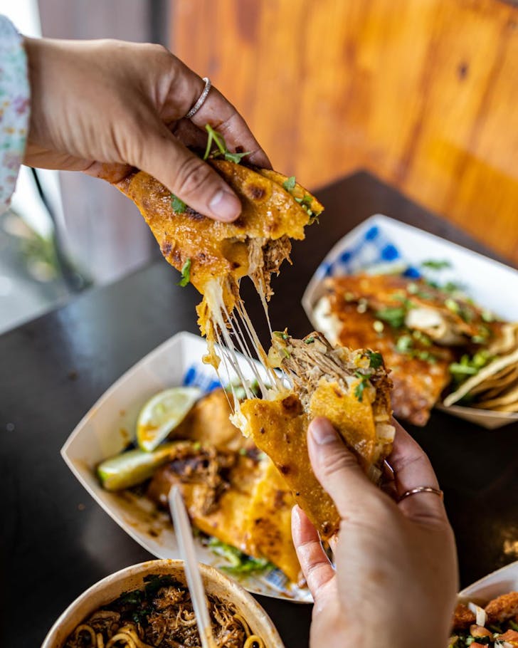 Chololo birria tacos