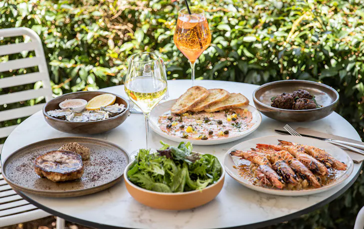 a table of seafood