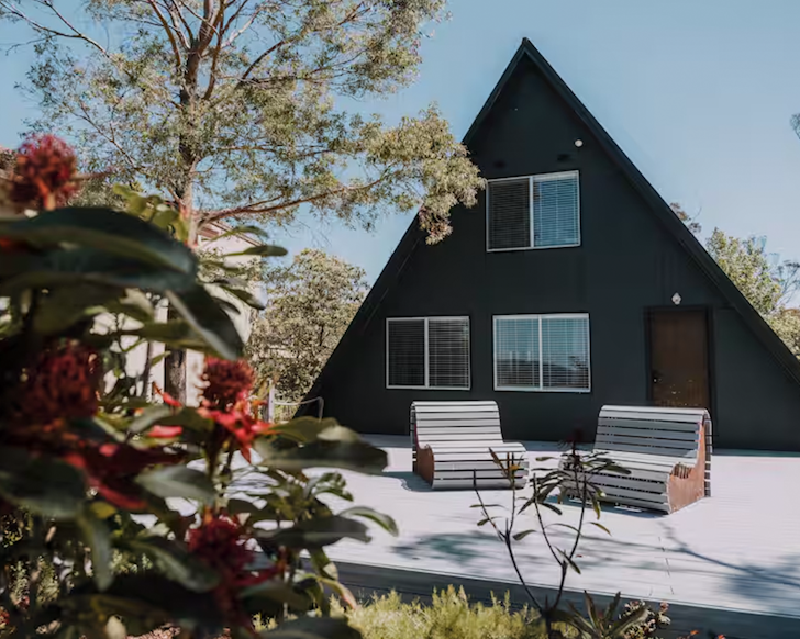 cliff haus katoomba blue mountains one of the best family friendly airbnbs near sydney