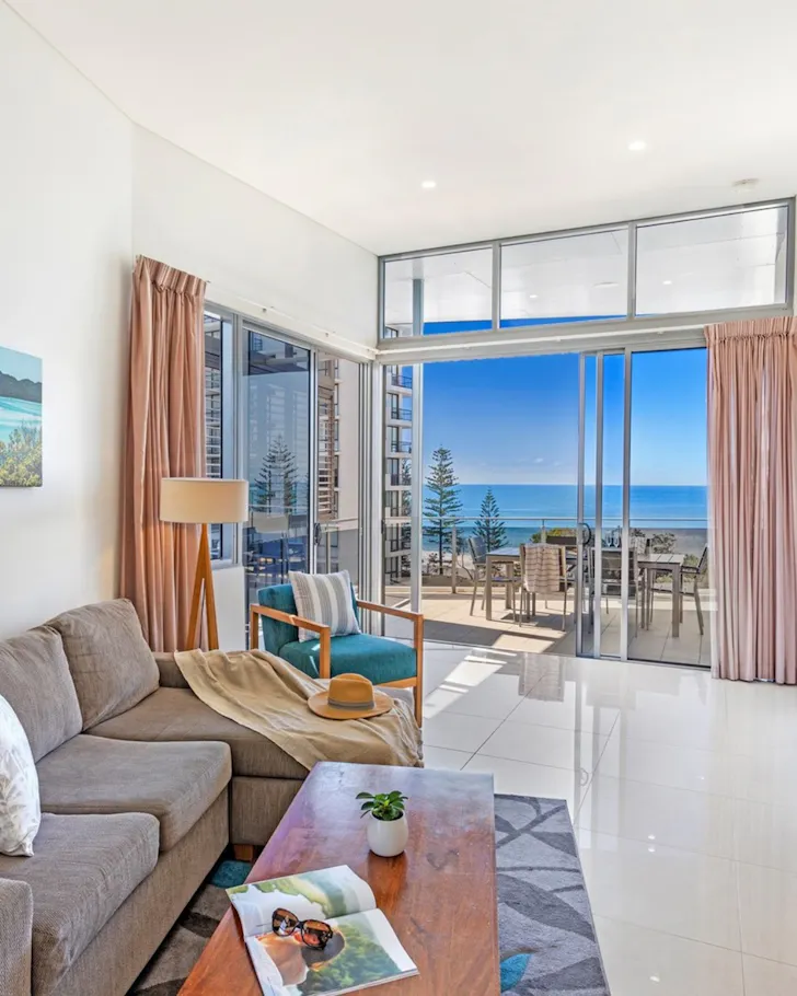 coco mooloolaba interior and balcony overlooking the water