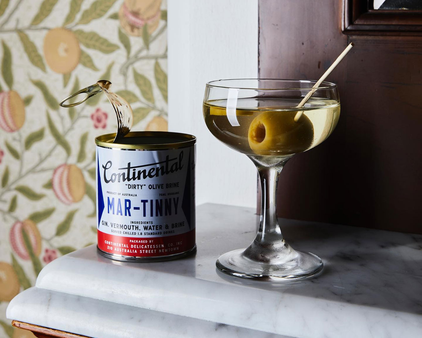 martini and can