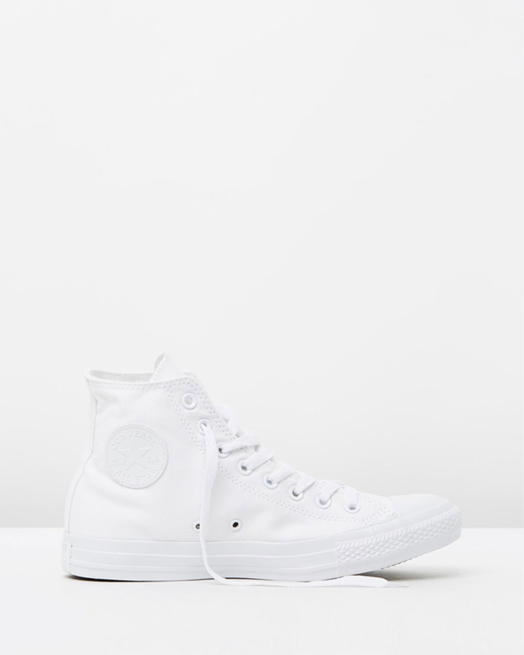 18 Best White Sneakers for Women 2023