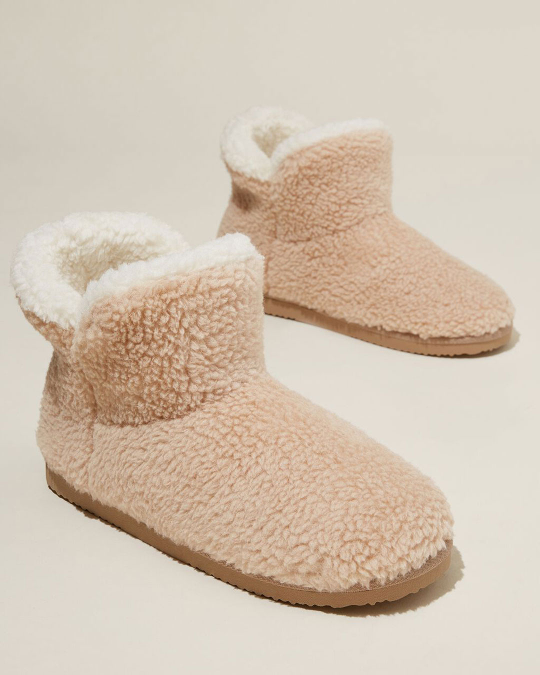 Cotton on body clearance ugg boots