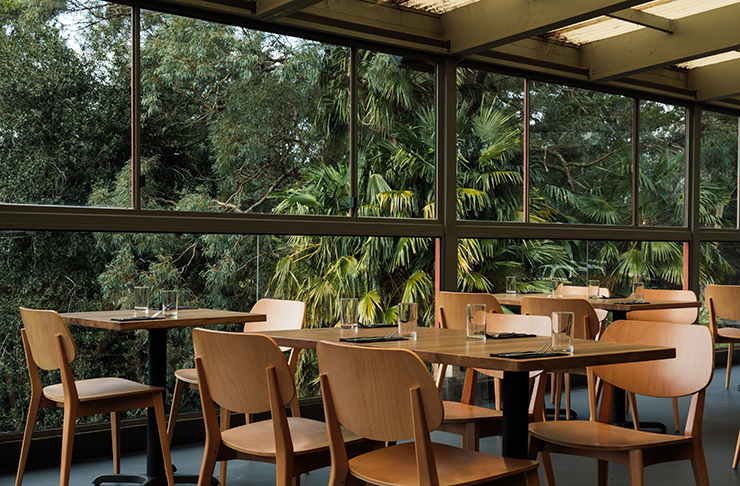 One of the best things to do in the Dandenong Ranges is visit the Paradise Valley hotel.