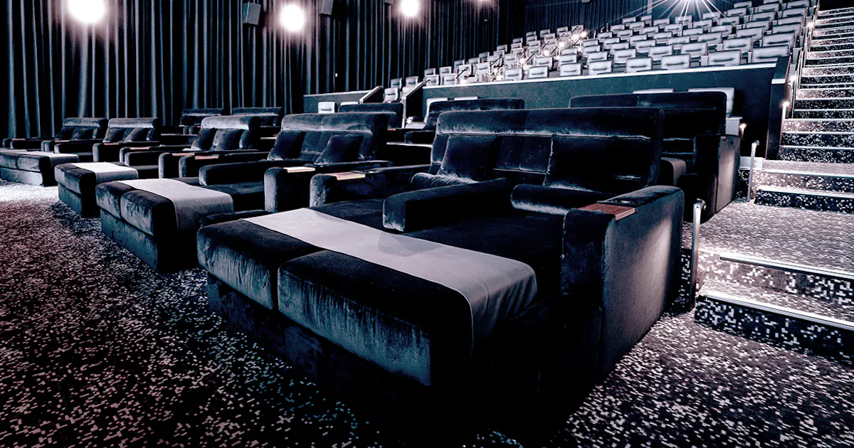 Cinema Daybed Sofa at Cynthia Forsman blog