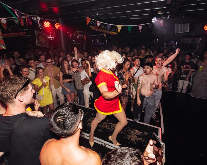 drag shows sydney arq poof doof