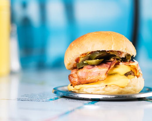 easeys-burgers-collingwood