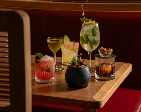 cocktails on a table at elliotts, a balmain restaurant