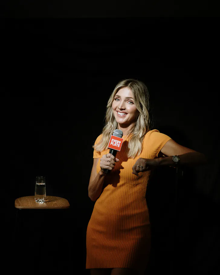 Nikki Osborne as host of Comedy Roast