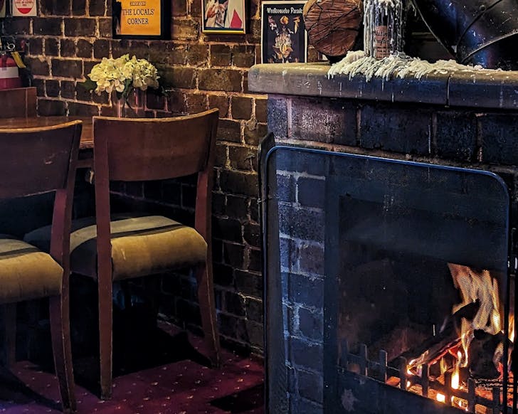 pubs with fireplace sydney the old fitz