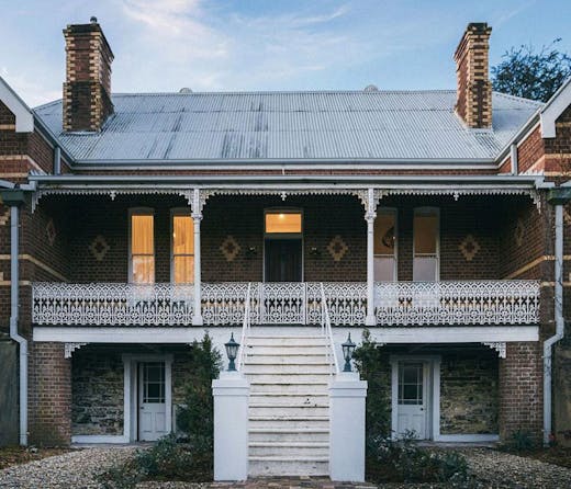 The front facade of Flash Jacks boutique hotel in Gundagai, NSW. 