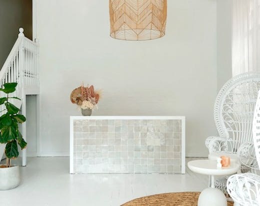 white interior at Fleur Rejuvenation