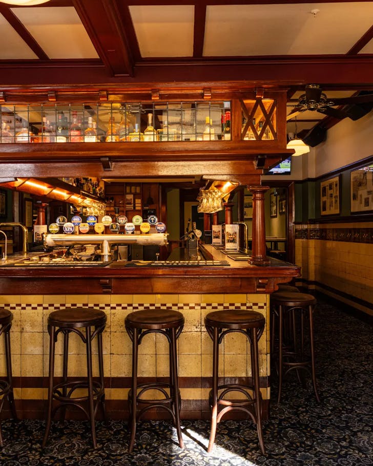 Fortune of War pub Sydney