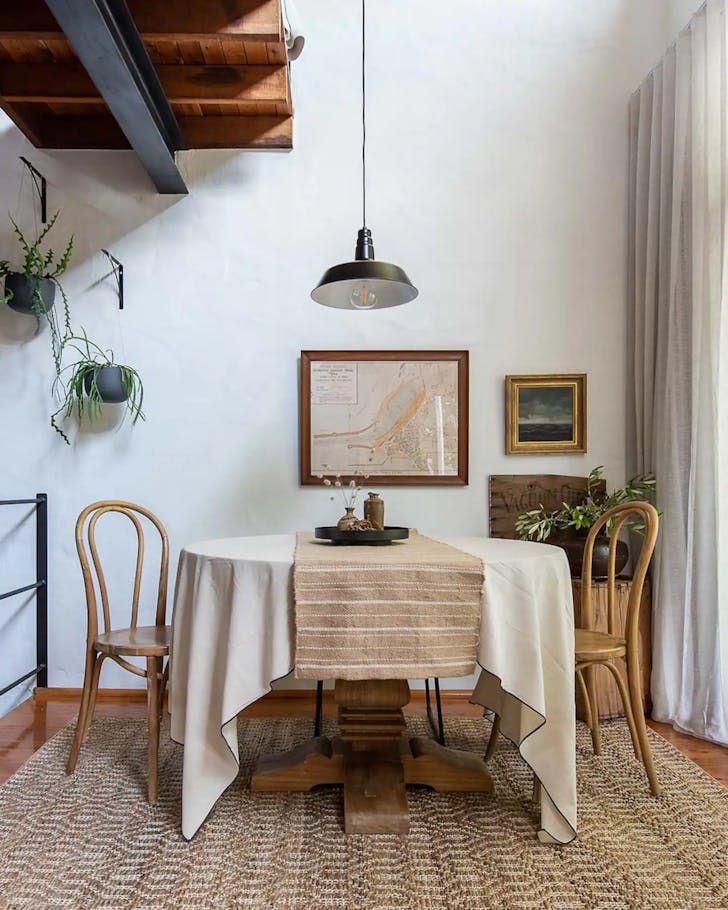 Orcades and Karoa Airbnb in Fremantle