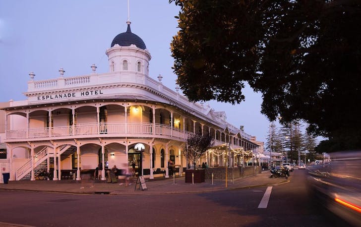 Esplanade Hotel in Fremantle