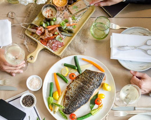 Garden Court Restaurant at Sofitel