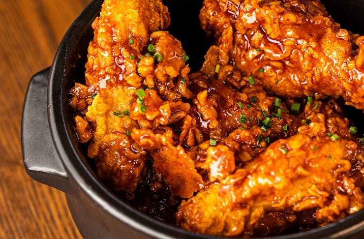 Succulent Fried chicken at Gochu. Delicious pieces close up make us salivate.