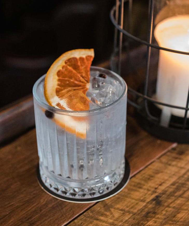 a gin and tonic