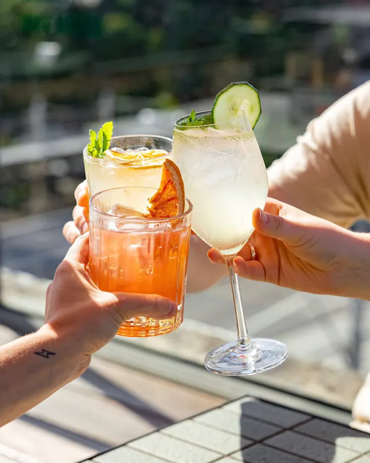 Harlow Bar bottomless brunch