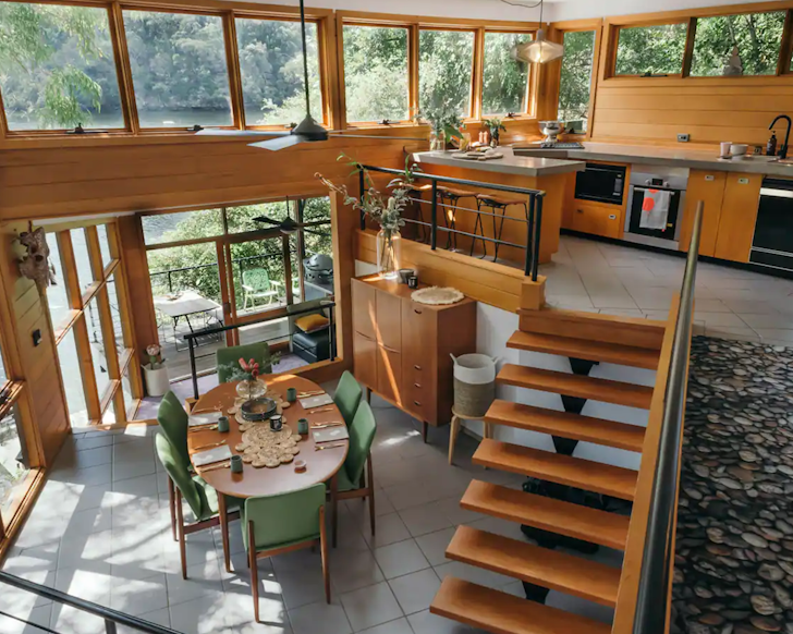 hawkesbury river holiday accommodation treehouse escape berowra waters