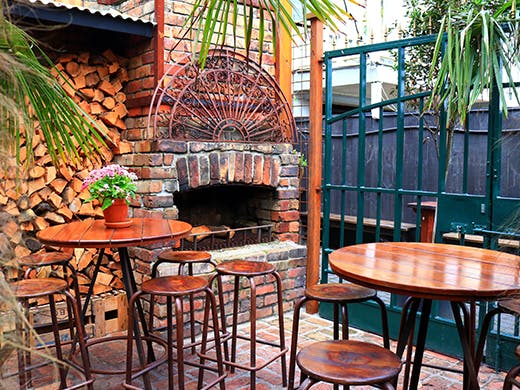 Hoppers Garden Bar 