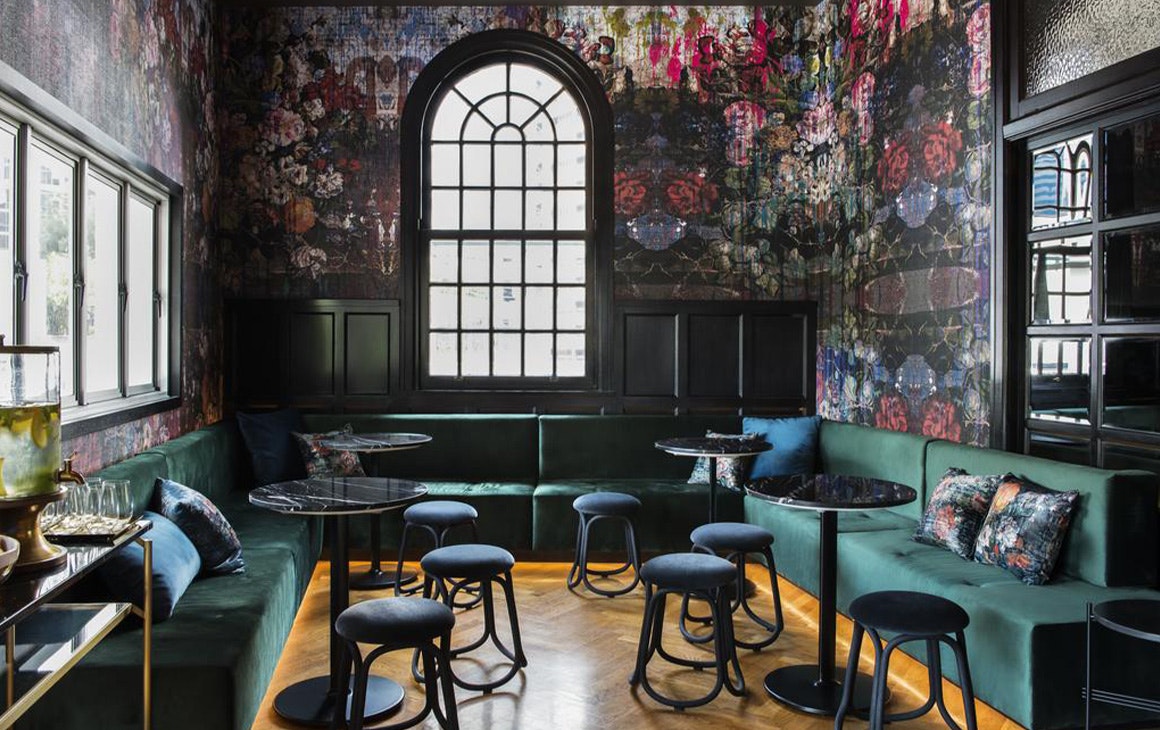 a lounge area at the Ovolo by Incholm hotel in Brisbane
