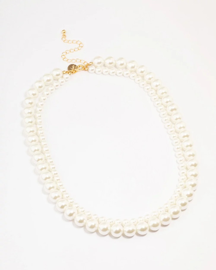 Pearl necklace