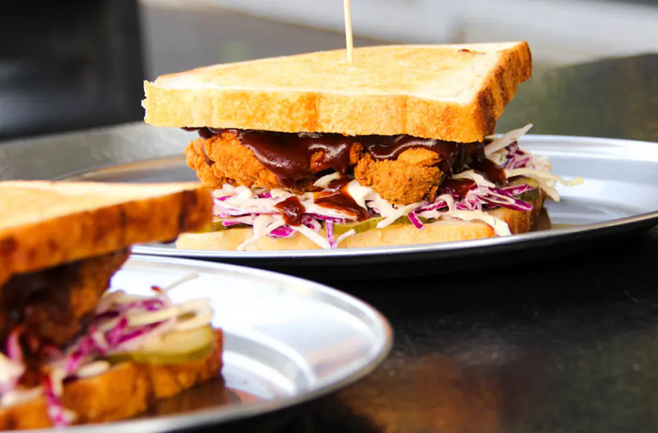 Drop Everything Huxtaburger Is Slinging 2 For 1 Fried Chicken Sangas 