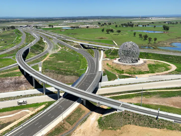 M12 motorway roads around Western Sydney International Airport.