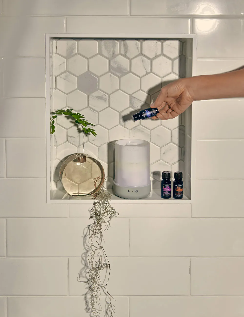 Turn Your Home Into A Sanctuary With These New Mood-Boosting Essential ...