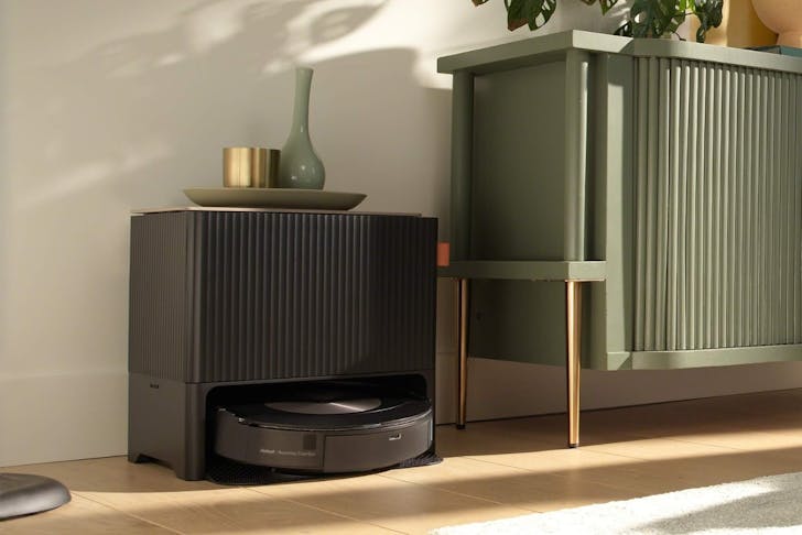  iRobot Roomba j9, one of the best robot vacuums you can buy