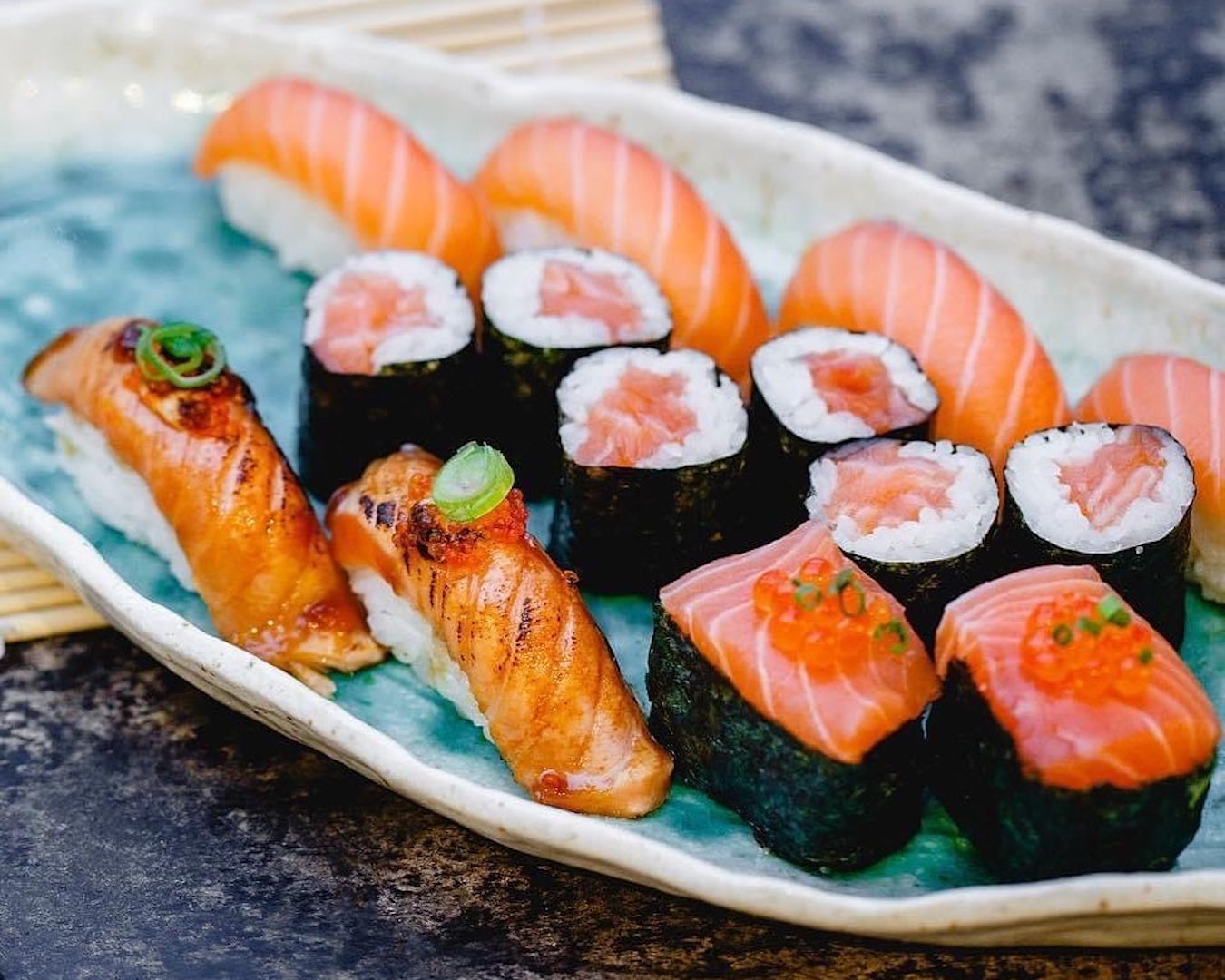 Super Testudo salmon sushi 