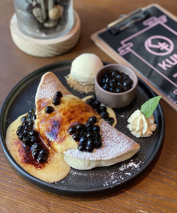 Kumo's Japanese souffle pancakes topped with boba