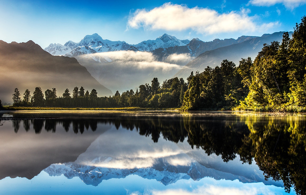 Lake Matheson at sunrise