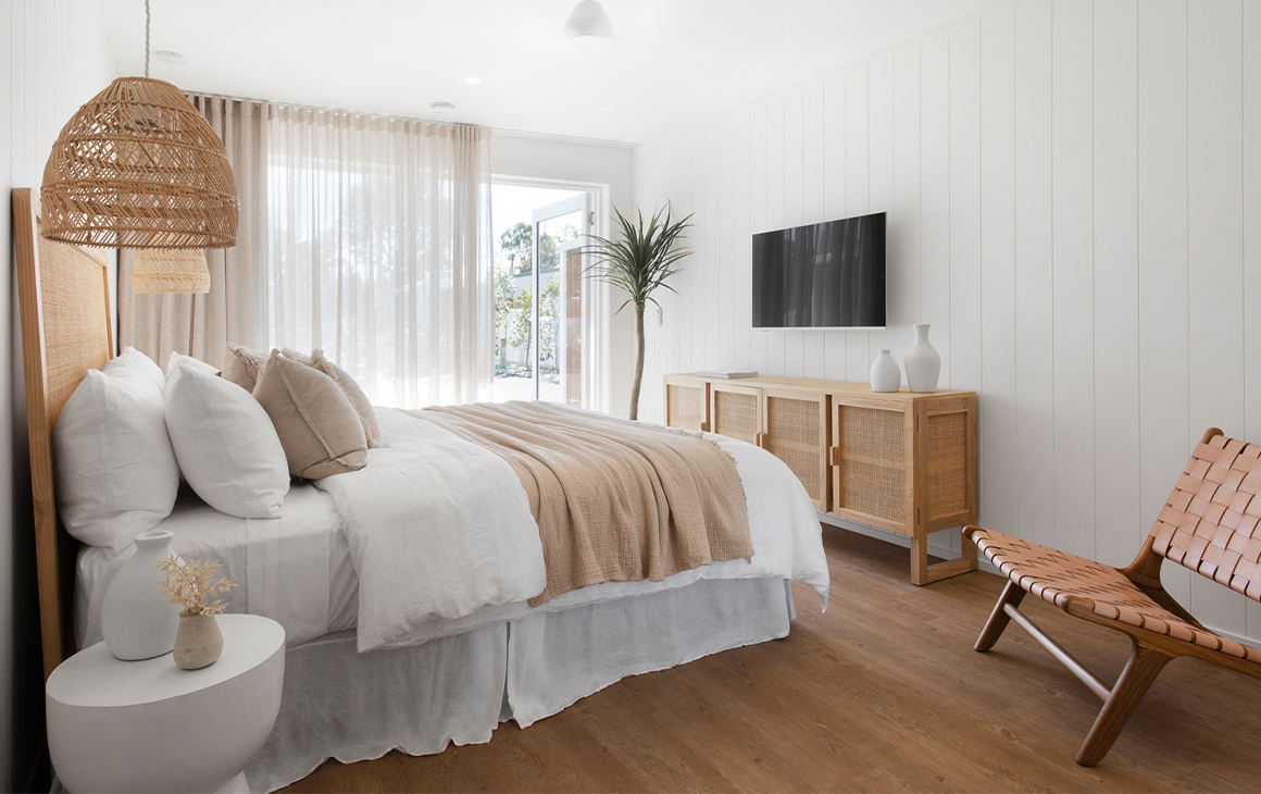 a rattan-decorated motel room