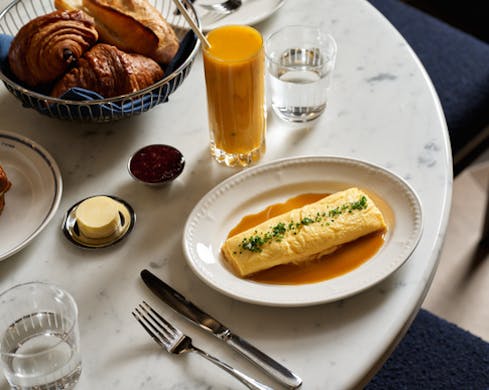 brunch omelette at loulou bistro martin place sydney
