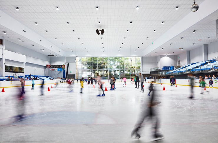 ice-skating-bubble-soccer