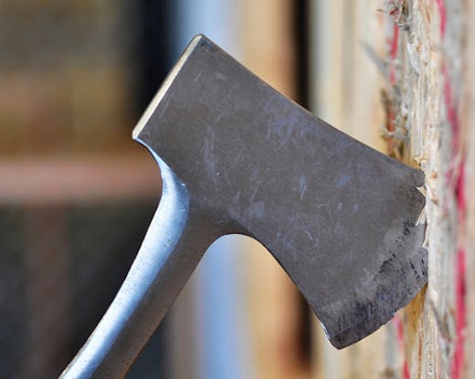 maniax-axe-throwing-melbourne