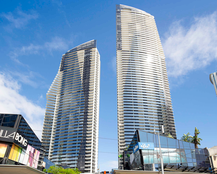 mantra circle on cavill best gold coast hotels