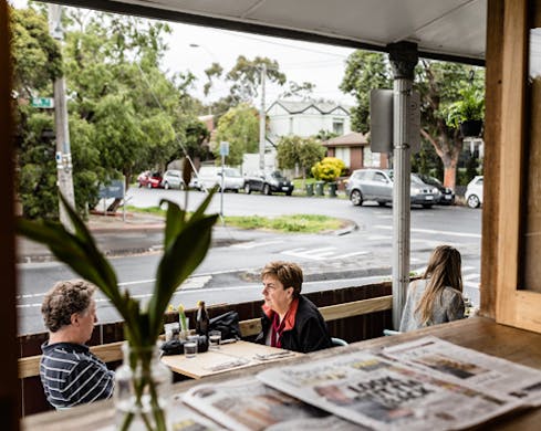 mary-miller-cafe