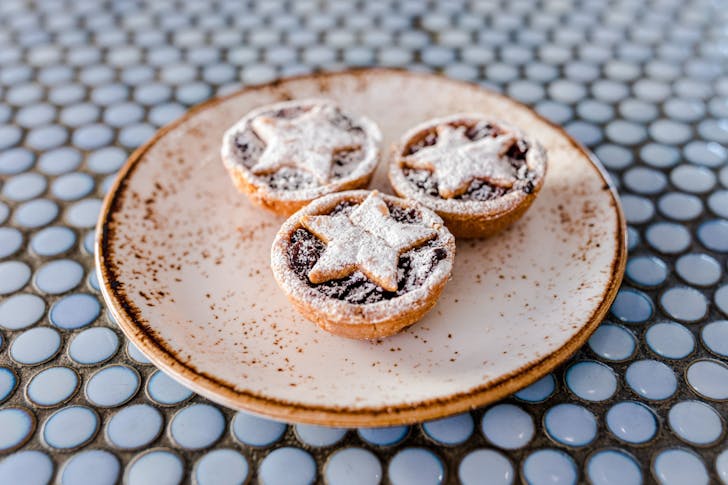 mary street bakery fruit mince pies platter