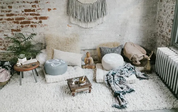 a room filled with soft furnishings