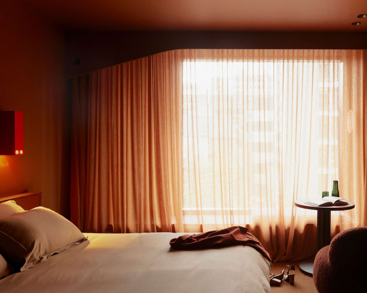 hyde melbourne place hotel cbd