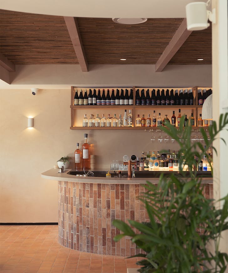 the bar at melrose