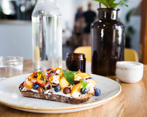 Morris Paddington cafe
