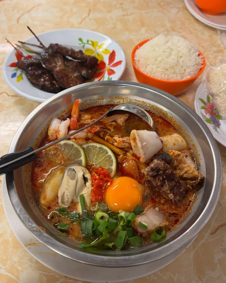 Nana Thai Hot Pot & BBQ