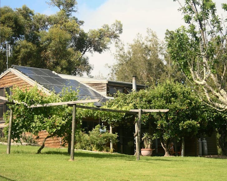 narooma accomodation djagula cottage airbnb
