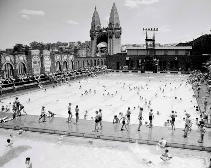 north sydney pool refurbishment photo from 1956